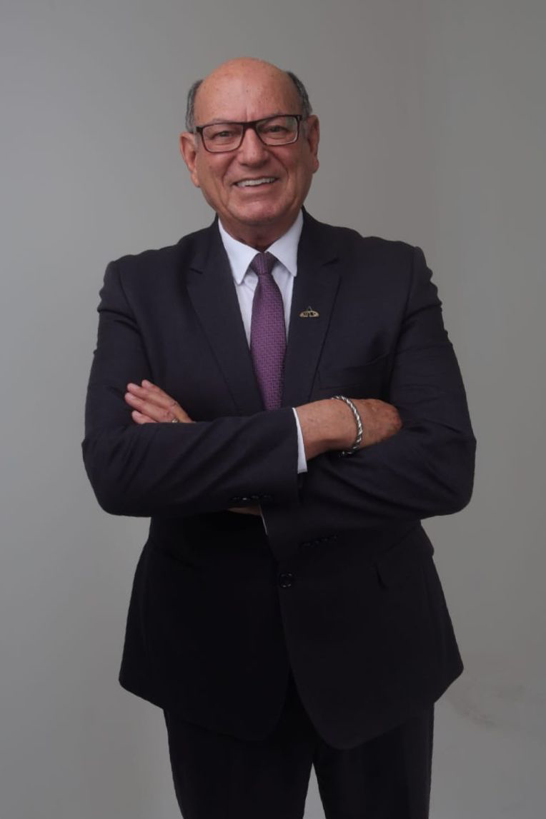Dr. José Alves Fortes Filho